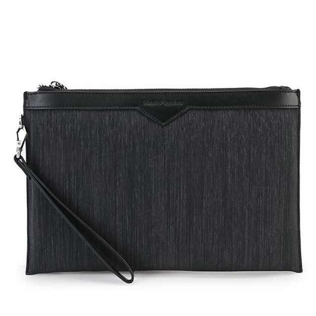 Hush Puppies Melon Clutch 912 In Black 1